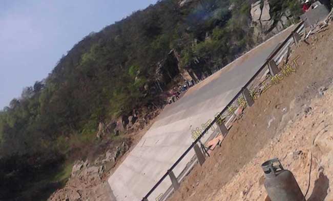 б�����]�C(j��)�S��