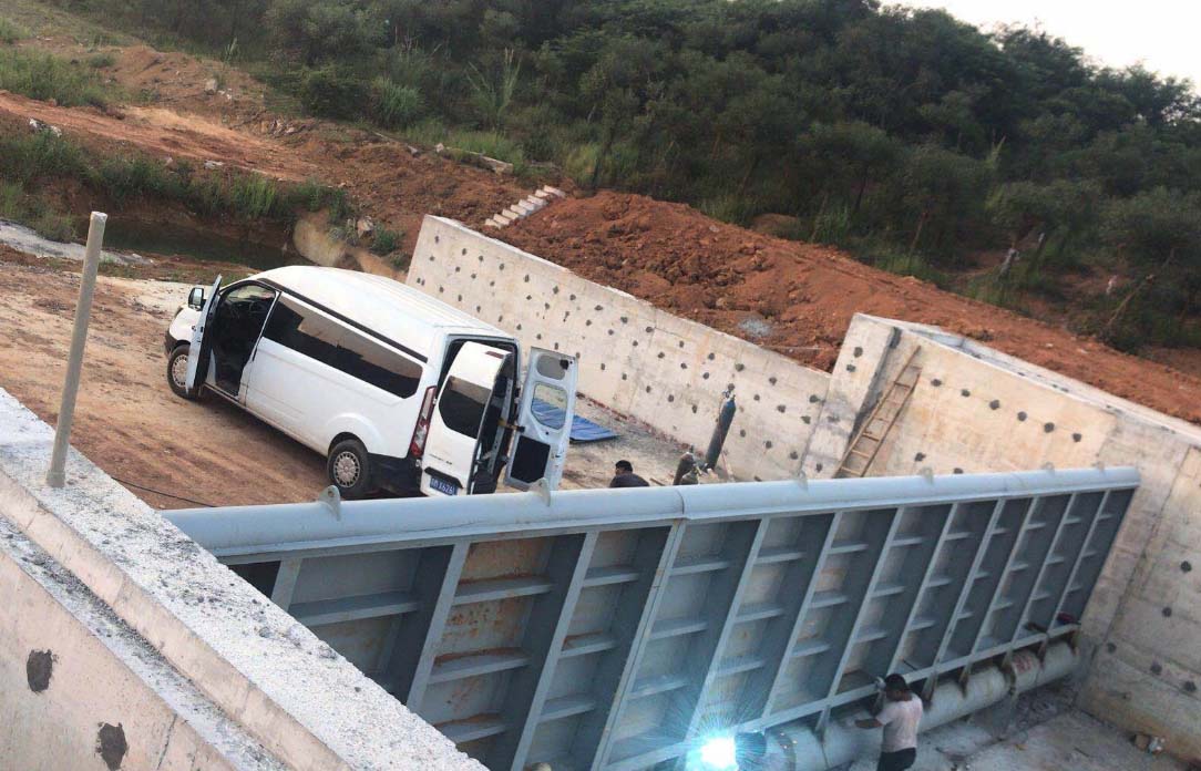 ���SʽҺ�������l�T��䓉��l�T